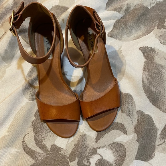 Steve Madden Shoes - Steve Madden size 9 heels